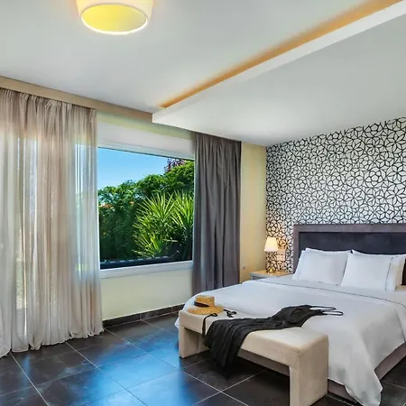 Sunny Grande Villa