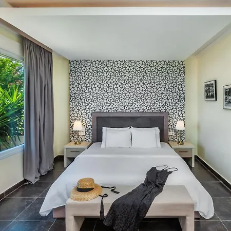 Sunny Grande * Chaniotis