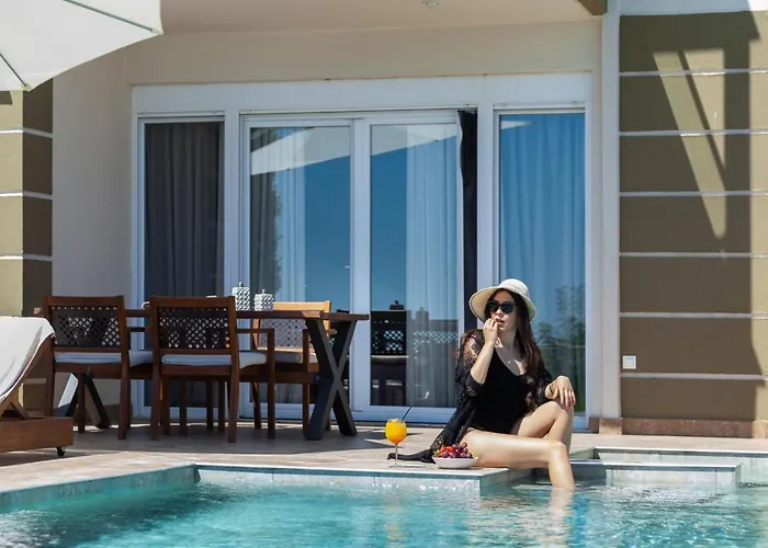 Villa Sunny Grande *